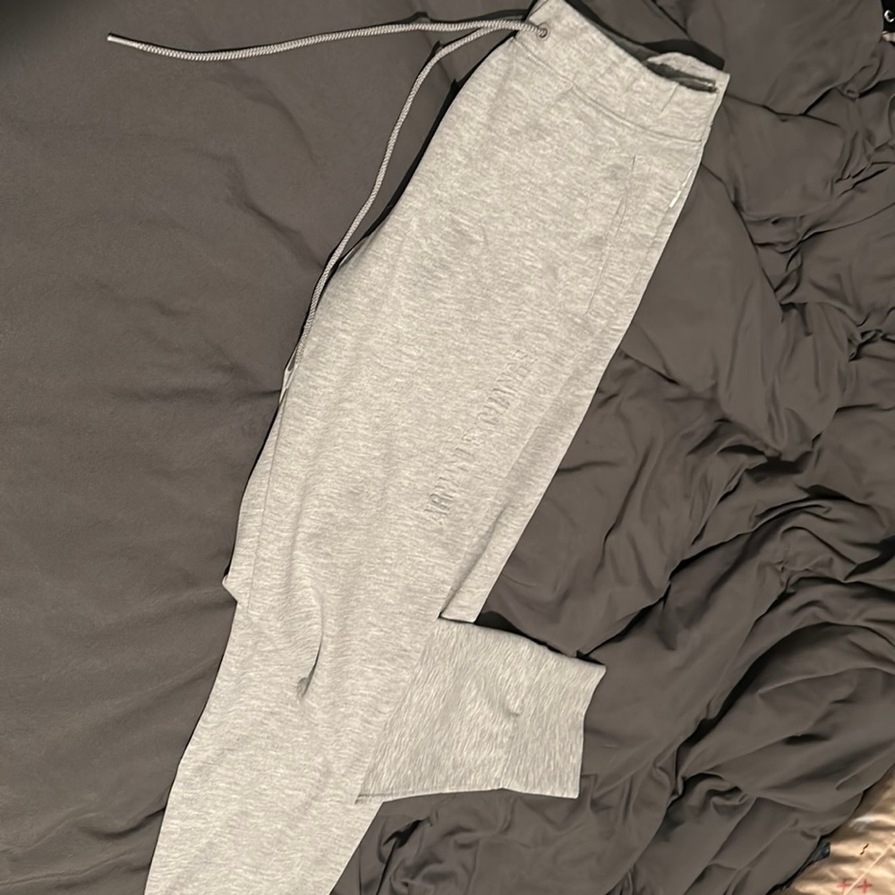 ARMANI EXCHANGE GREY SWEAT PANTS